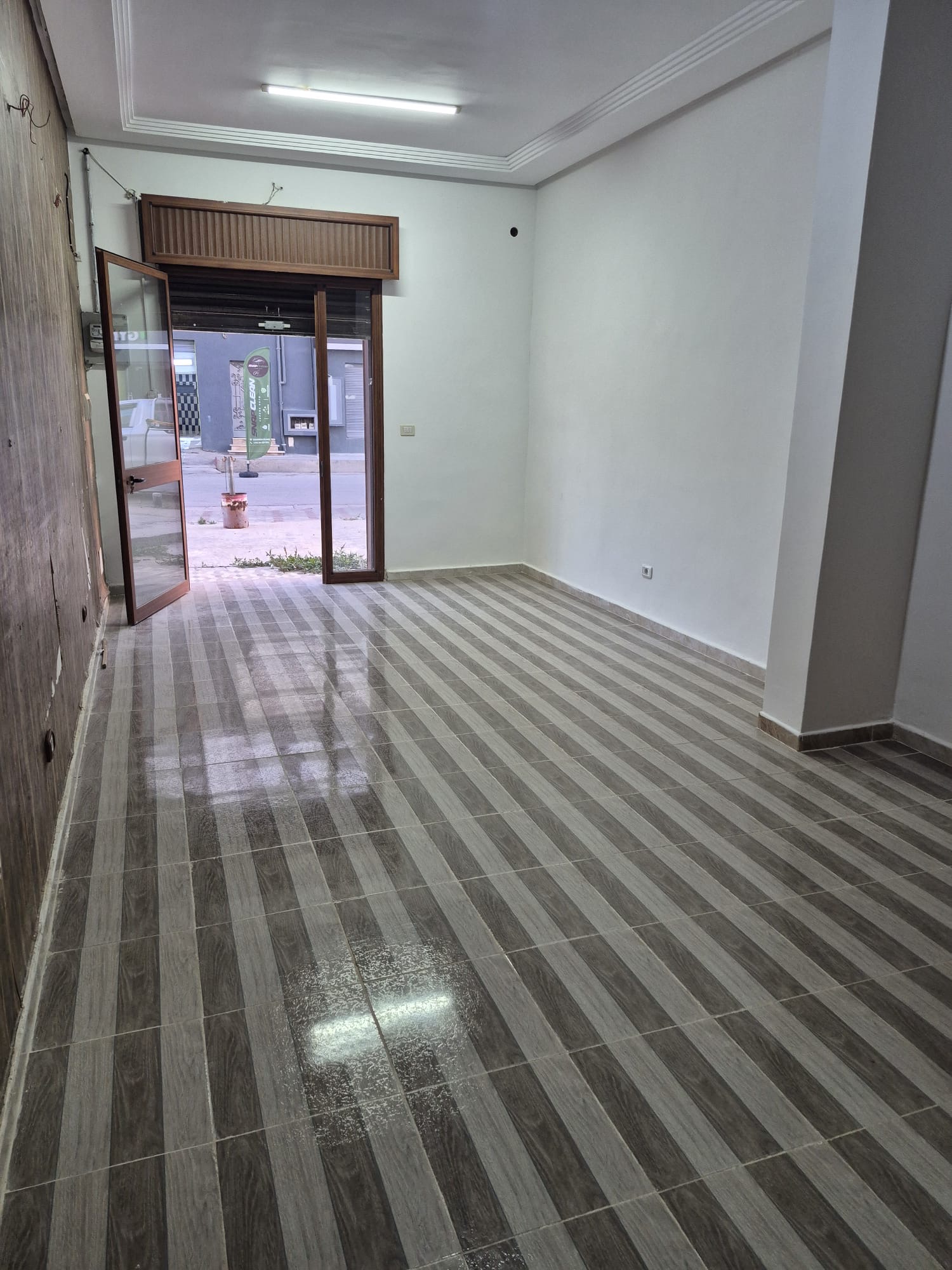Hammam Chatt&nbsp;Hammam Chatt&nbsp;Bureaux & Commerces&nbsp;Autre&nbsp;Local commercial tous commerces hammam chatt