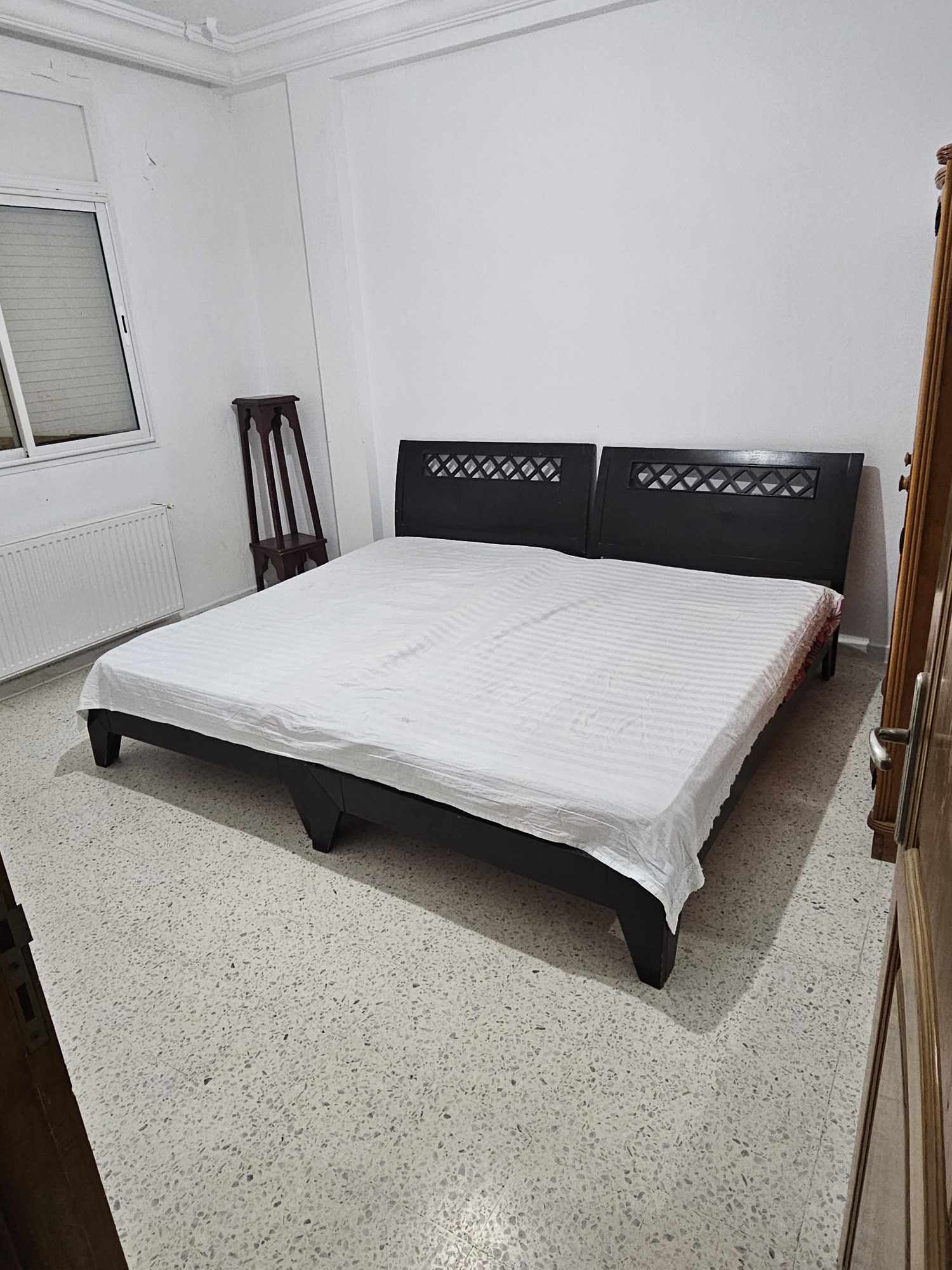 Monastir&nbsp;Monastir&nbsp;Location&nbsp;Appart. 3 pi�ces&nbsp;Pour etudiantes opportunit� � saisir