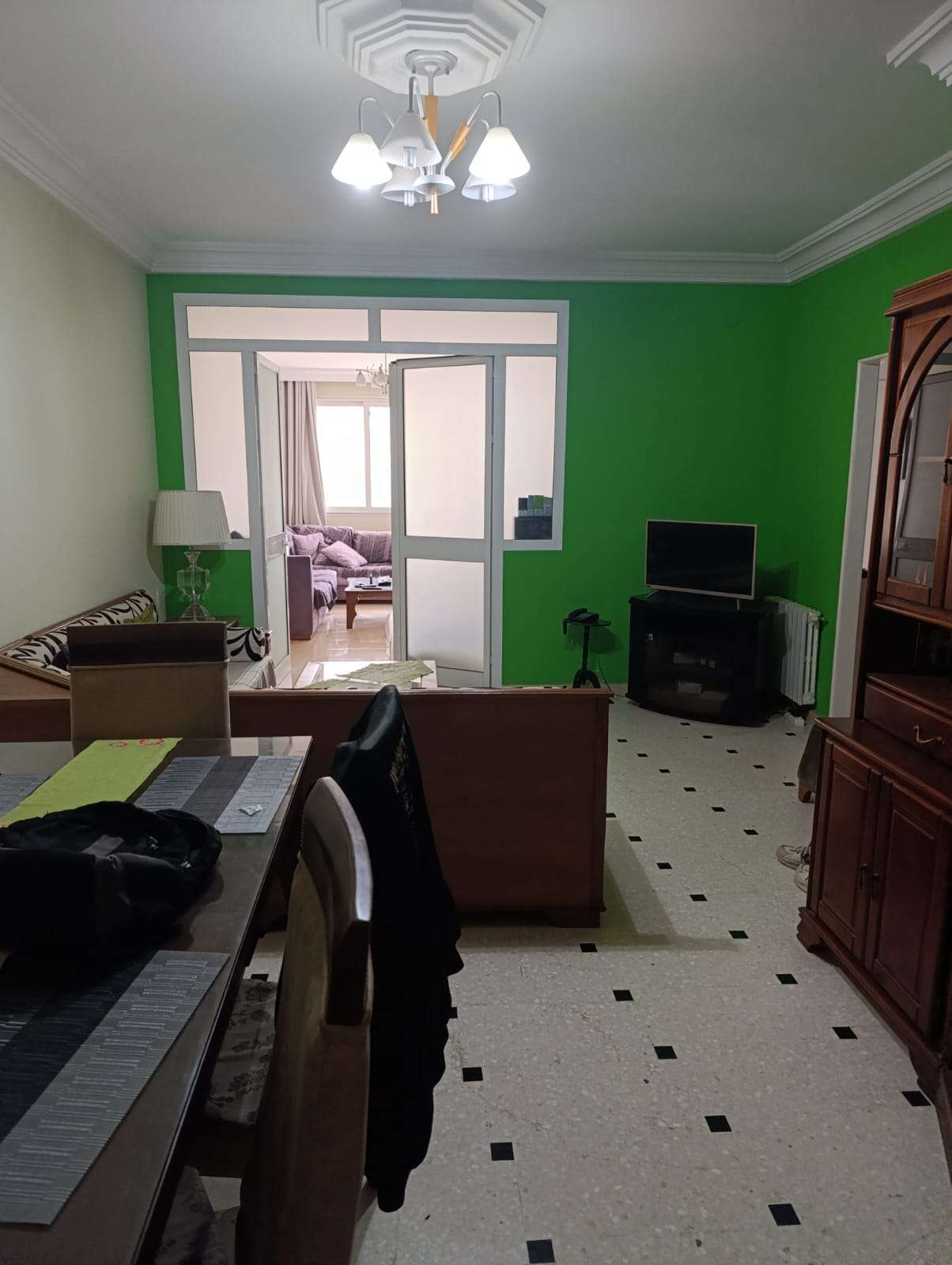 Bou Mhel El Bassatine&nbsp;Cite El Mouna&nbsp;Vente&nbsp;Appart. 4 pi�ces&nbsp;Tres grand salon avec 2 chambre