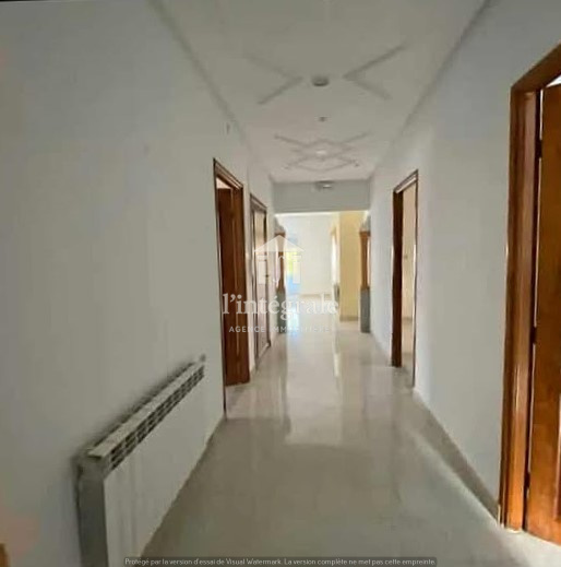 El Menzah&nbsp;El Menzah 4&nbsp;Location&nbsp;Appart. 4 pi�ces&nbsp;S4 �tage de villa