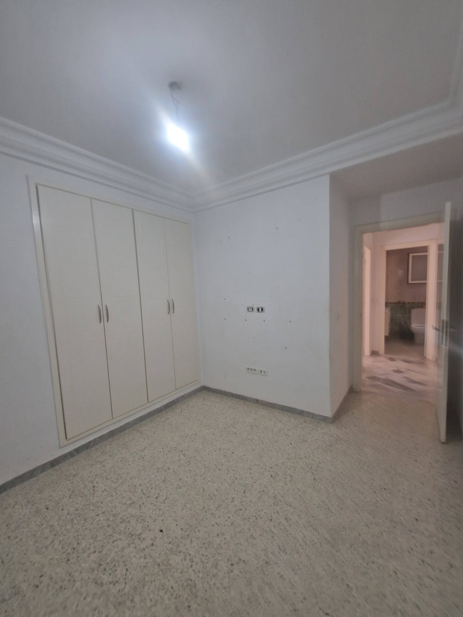 Raoued&nbsp;Cite El Ghazala 1&nbsp;Location&nbsp;Appart. 3 pi�ces&nbsp;S2 � cit�  el ghaz�la cot� mg