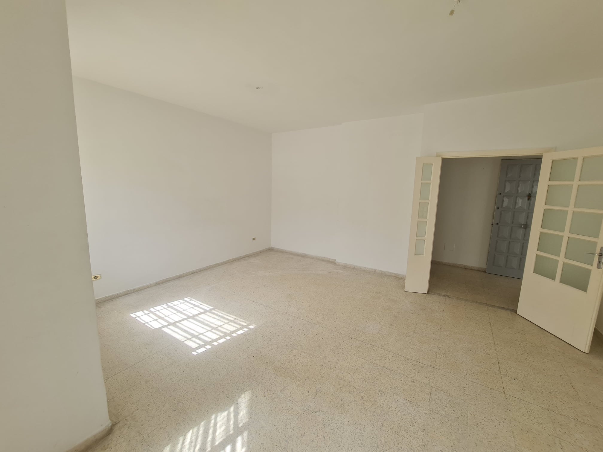 El Menzah&nbsp;El Manar 1&nbsp;Location&nbsp;Appart. 4 pi�ces&nbsp;Appt s et deux chambres