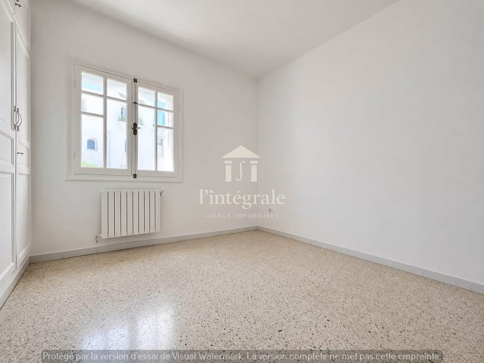Ariana Ville&nbsp;Cite Ennasr 2&nbsp;Location&nbsp;Appart. 4 pi�ces&nbsp;Bel appartement s3