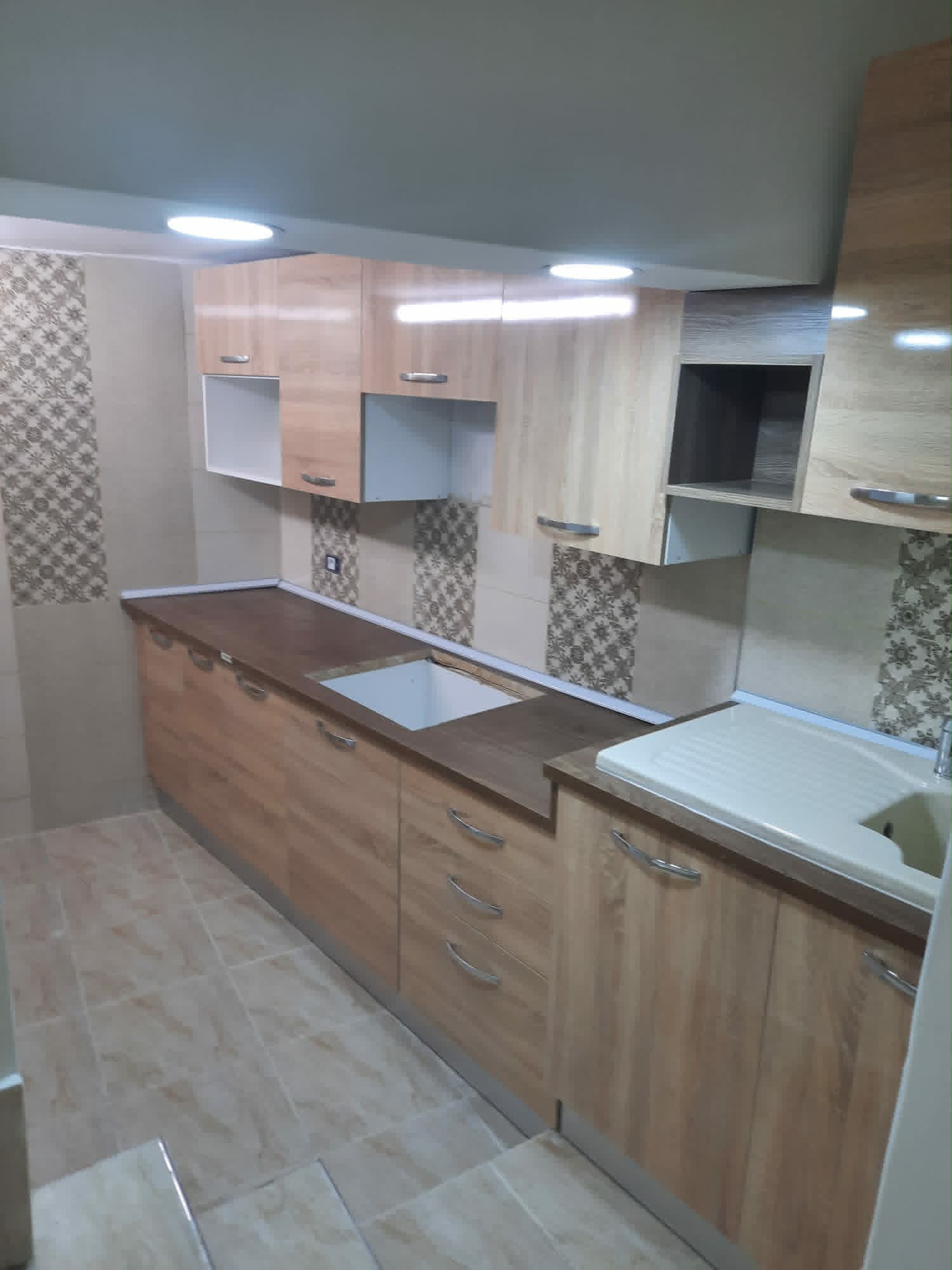 Ben Arous&nbsp;Ben Arous&nbsp;Location&nbsp;Appart. 2 pi�ces&nbsp;Studio mourouj 3