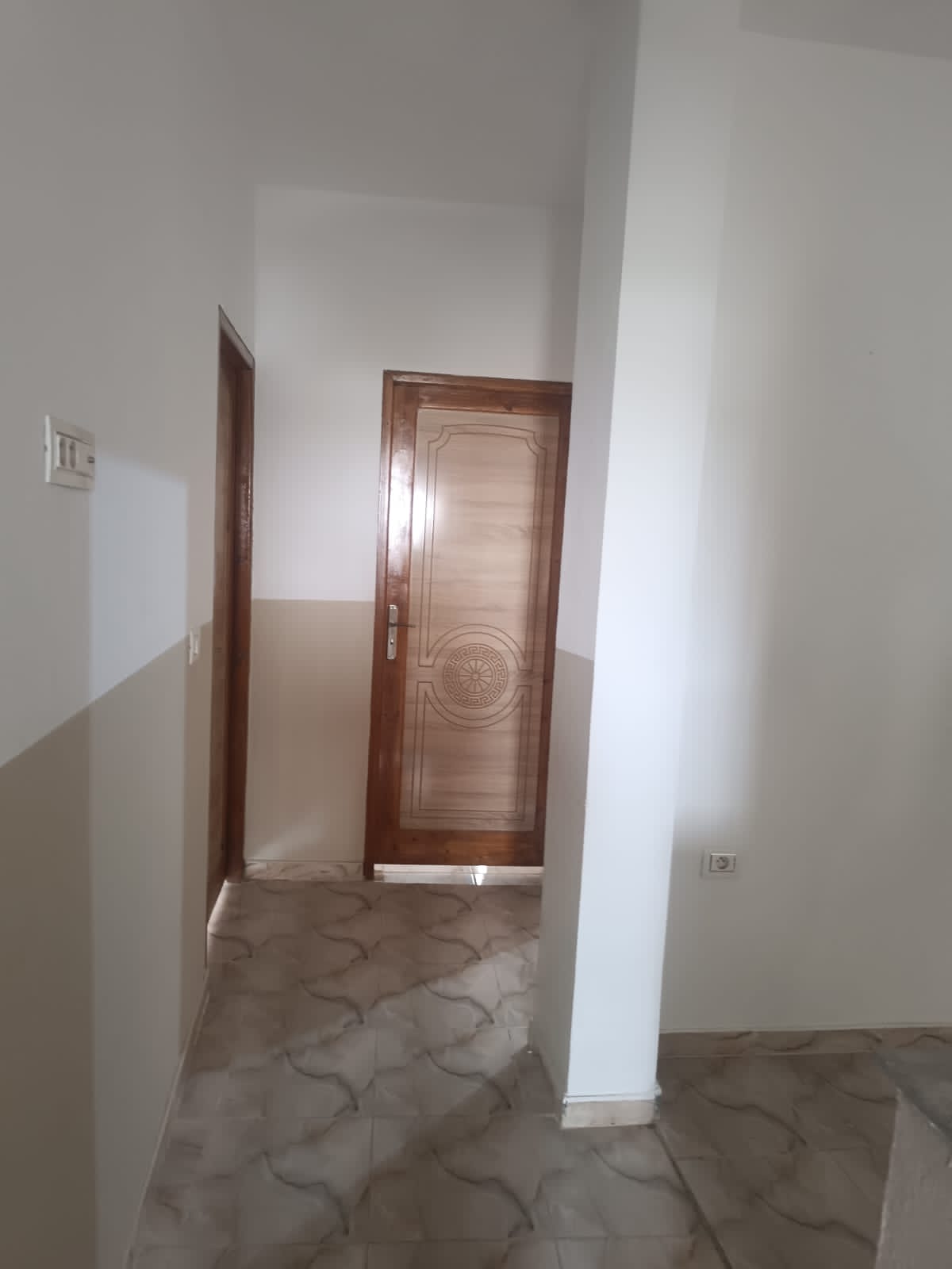 Ben Arous&nbsp;Ben Arous&nbsp;Location&nbsp;Appart. 3 pi�ces&nbsp;Un �tage d'une maison