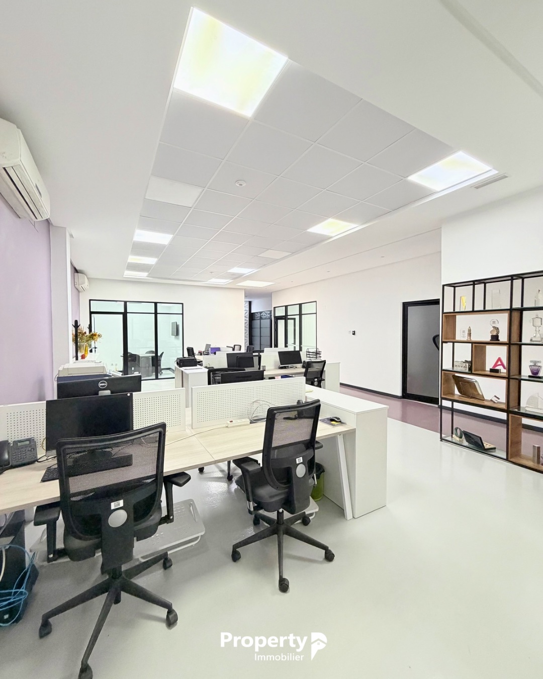 La Marsa&nbsp;Sidi Daoud&nbsp;Location&nbsp;Surfaces&nbsp;Plateau de bureaux avec showroom