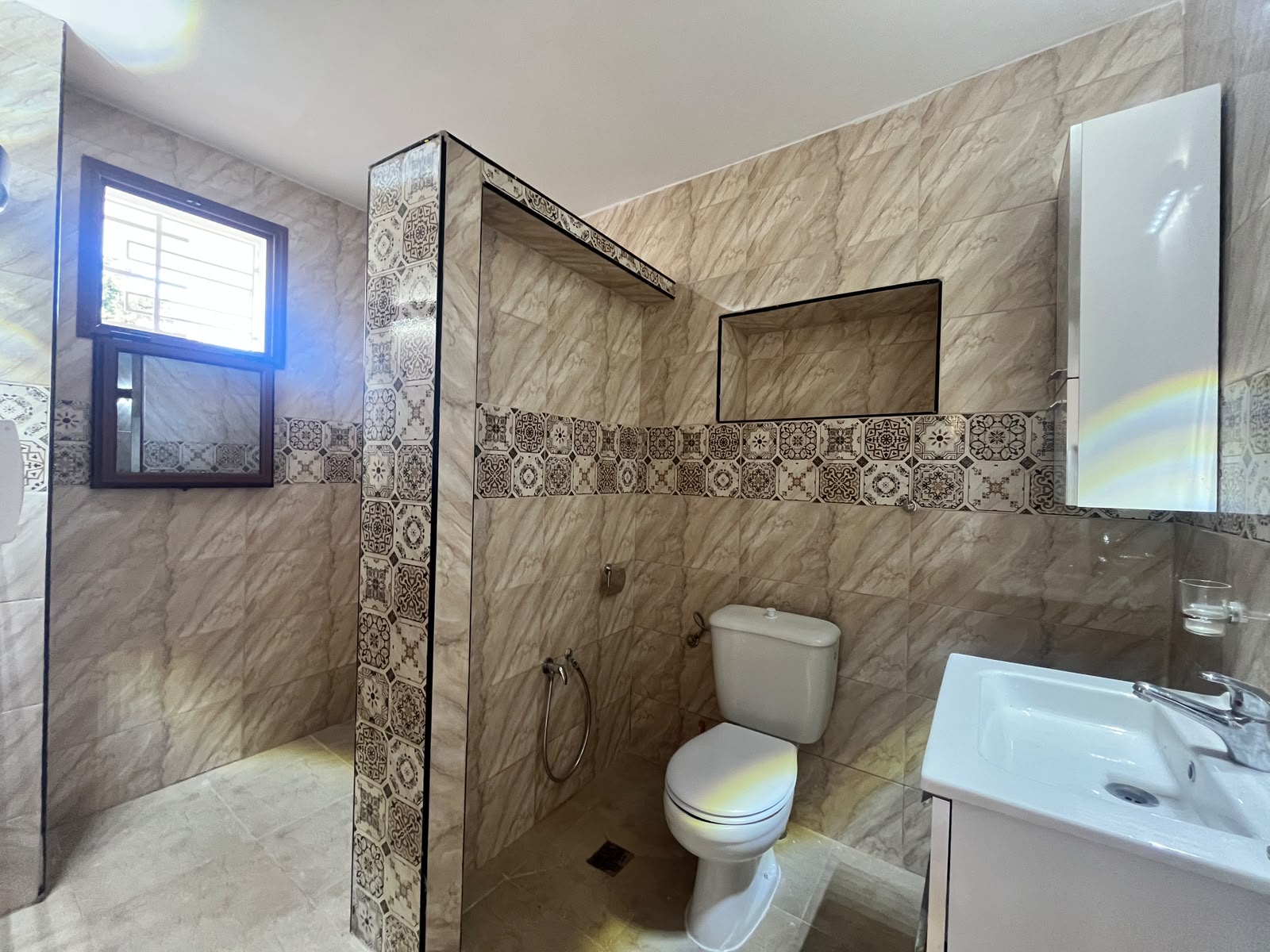 Hammamet&nbsp;Hammamet&nbsp;Location&nbsp;Appart. 4 pi�ces&nbsp;Magnifique appartement s3