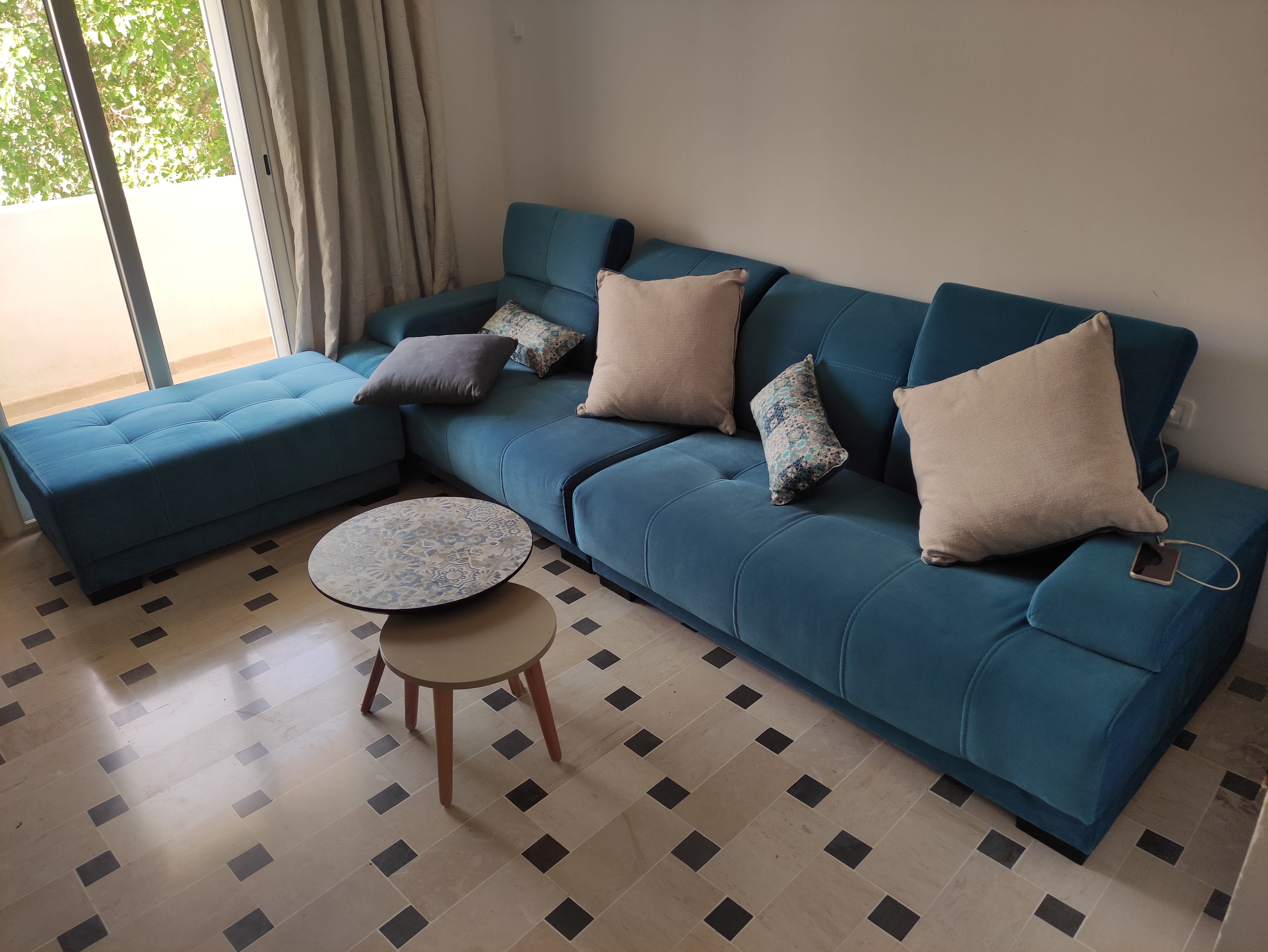 Raoued&nbsp;Cite El Ghazala 1&nbsp;Salon - Salle � manger &nbsp;Canap�s&nbsp;Canap� d'angle modulable bleu comme neuf