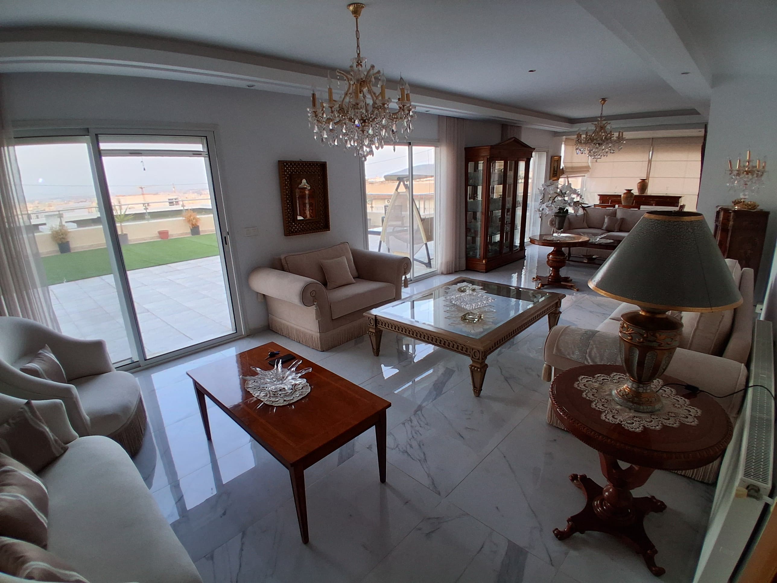 Ariana Ville&nbsp;Cite Ennasr 2&nbsp;Vente&nbsp;Appart. 5 pi�ces+&nbsp;Penthouse exceptionnel s5 ennasr2 370m2