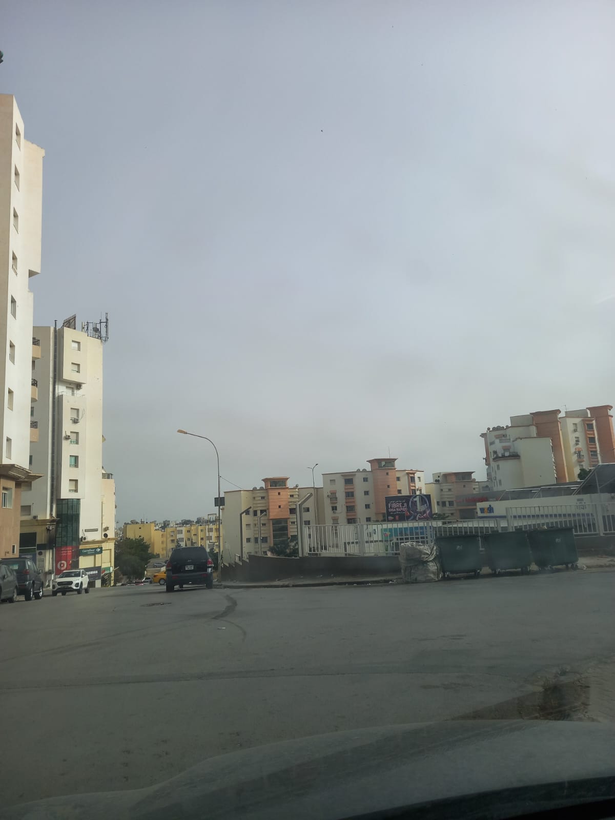 Ariana Ville&nbsp;Cite Ennasr 2&nbsp;Bureaux & Commerces&nbsp;Surfaces&nbsp;Local cote kiosque total ennasr2 titr�