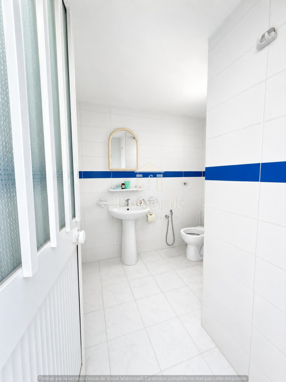 Ariana Ville&nbsp;El Menzah 5&nbsp;Location&nbsp;Appart. 4 pi�ces&nbsp;S3 style duplex menzah5