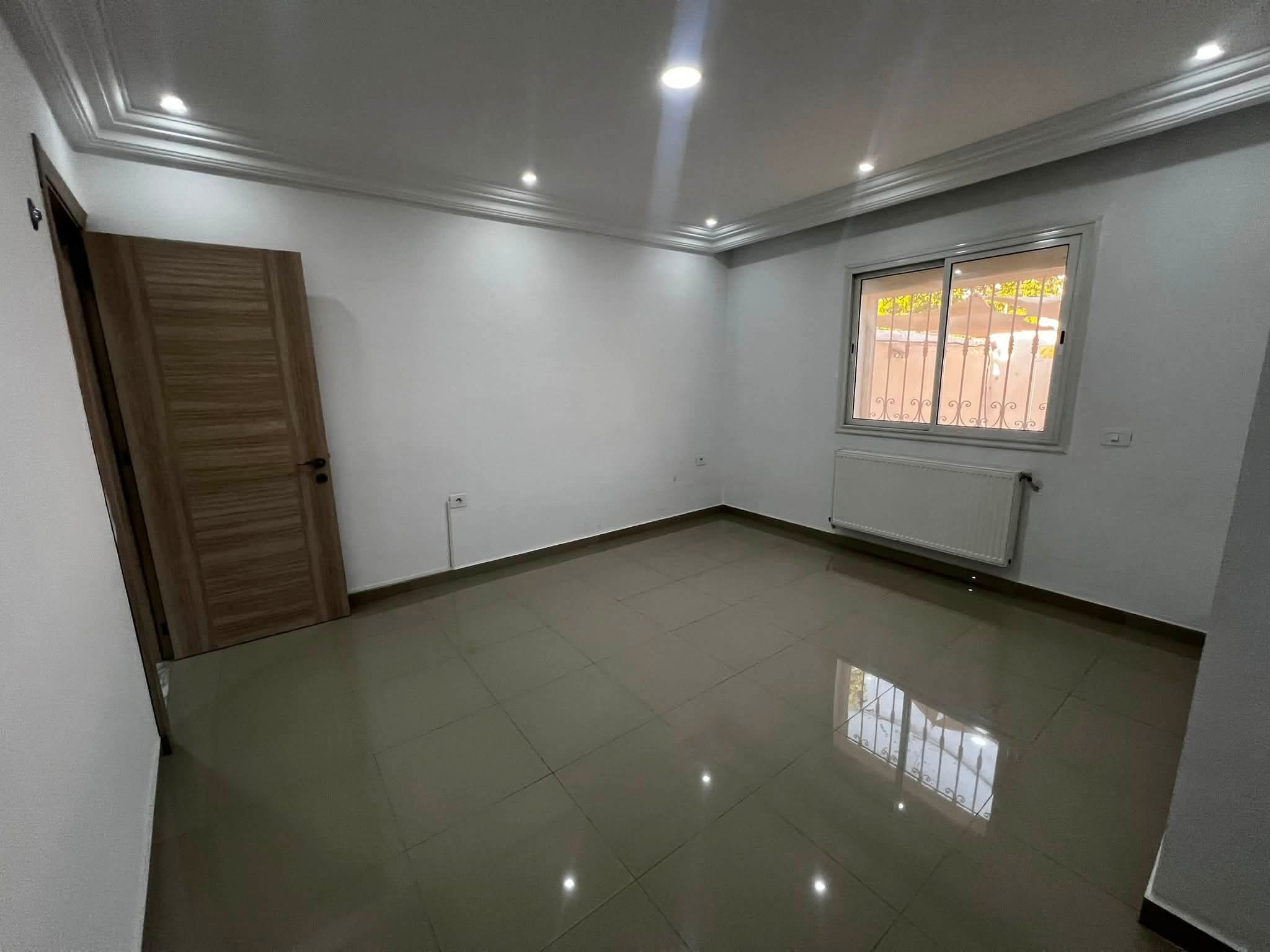 Mnihla&nbsp;Jardins d'el Menzah&nbsp;Location&nbsp;Appart. 3 pi�ces&nbsp;Cite el fawez jardin d el menzah 2 appartement s1