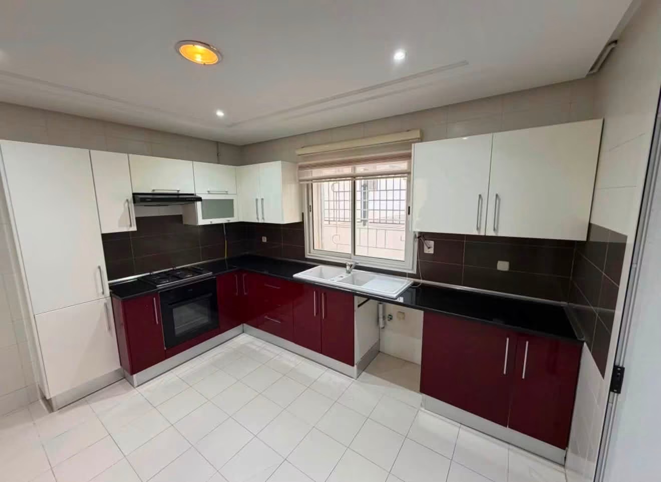 Ariana Ville&nbsp;Cite Ennasr 2&nbsp;Vente&nbsp;Appart. 4 pi�ces&nbsp;Ennasr 2 appartement s3