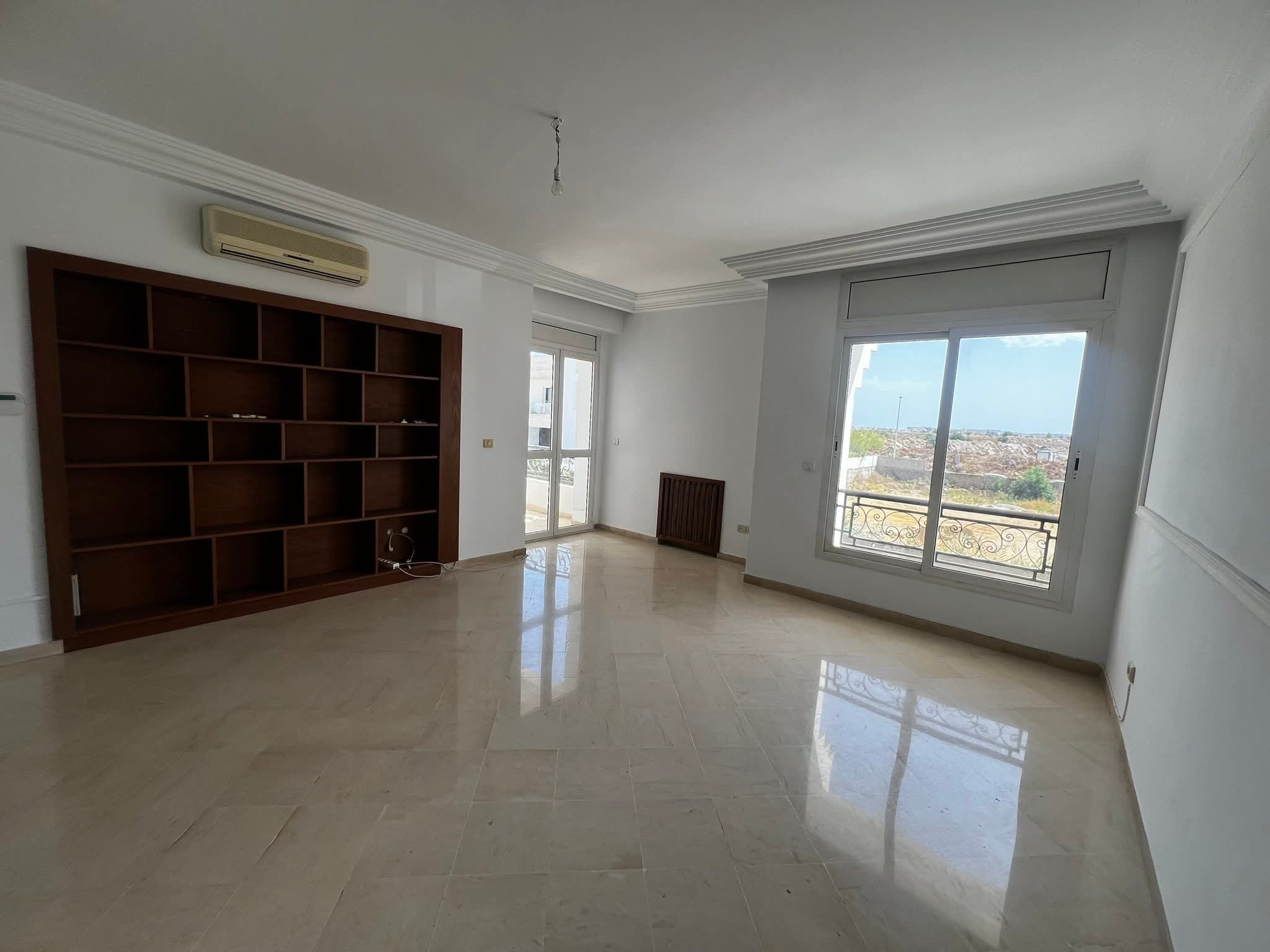 La Marsa&nbsp;Berge Du Lac&nbsp;Location&nbsp;Appart. 3 pi�ces&nbsp;S2 lac 1 1800