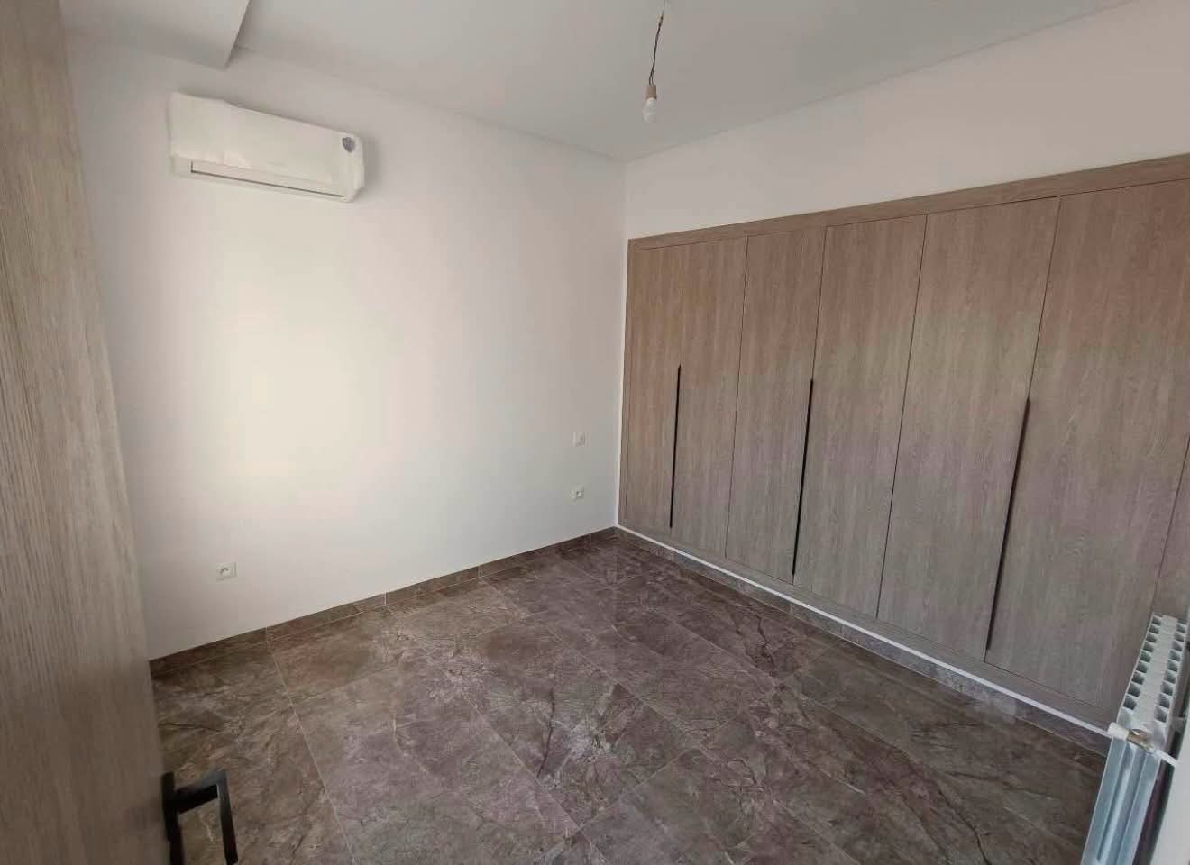 Ariana Ville&nbsp;Cite Ennasr 2&nbsp;Location&nbsp;Appart. 2 pi�ces&nbsp;S1 ennasr 2 1200d