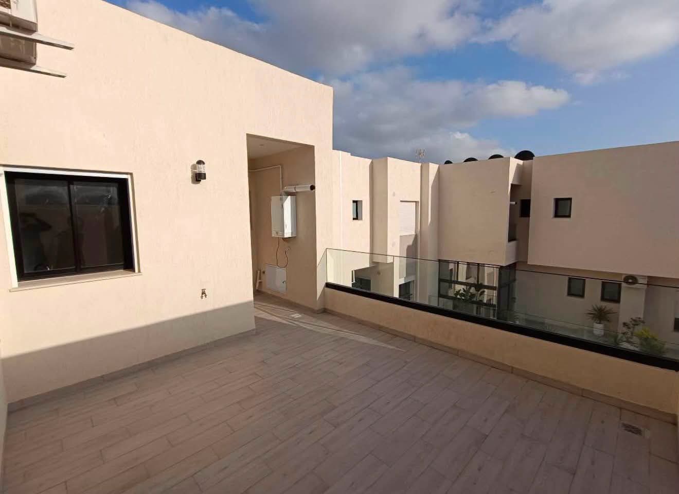 Ariana Ville&nbsp;Cite Ennasr 2&nbsp;Location&nbsp;Appart. 2 pi�ces&nbsp;S1 ennasr 2 1200d