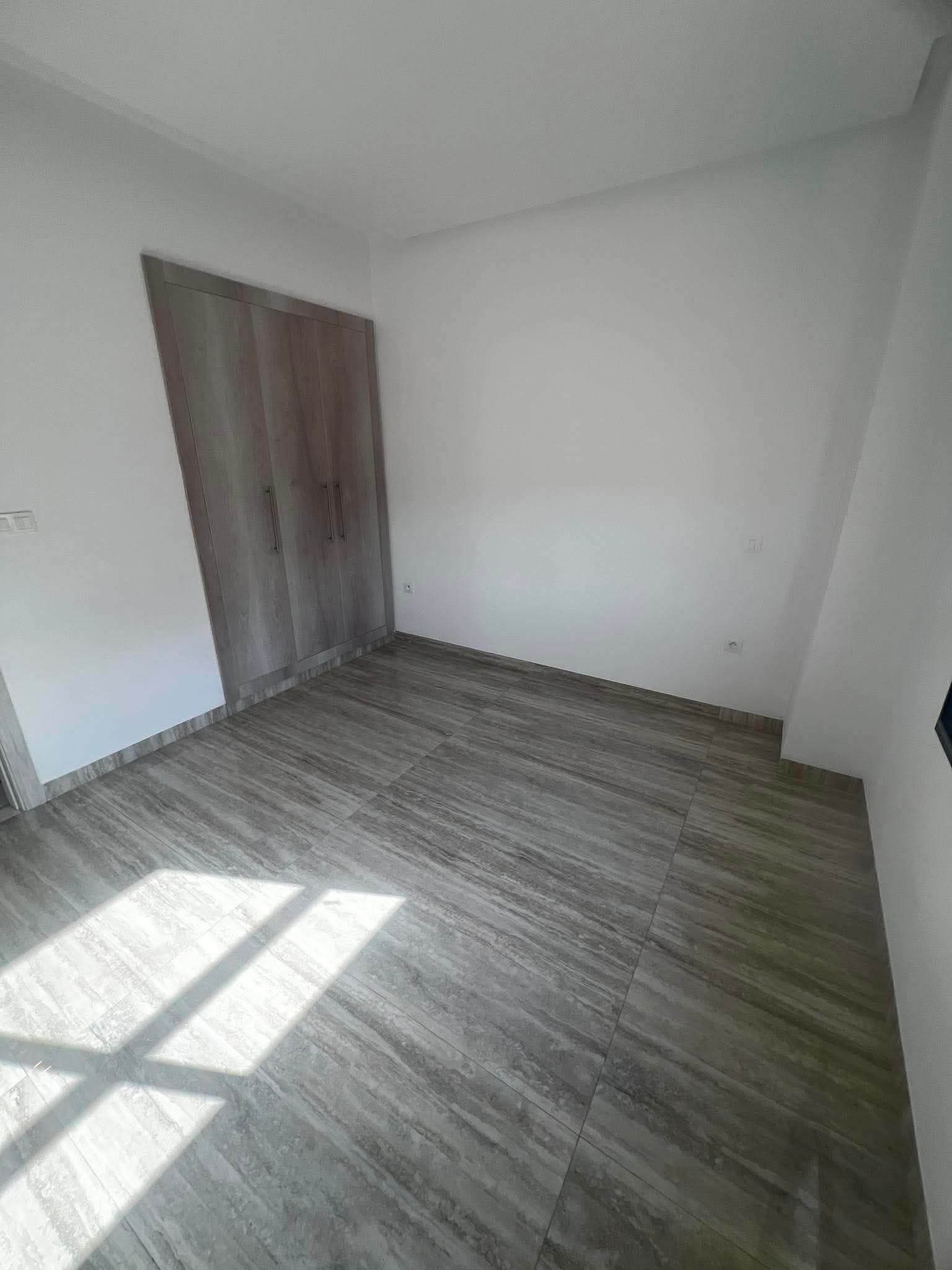 Ariana Ville&nbsp;Cite Ennasr 2&nbsp;Location&nbsp;Appart. 2 pi�ces&nbsp;S1 ennasr 2 1100d