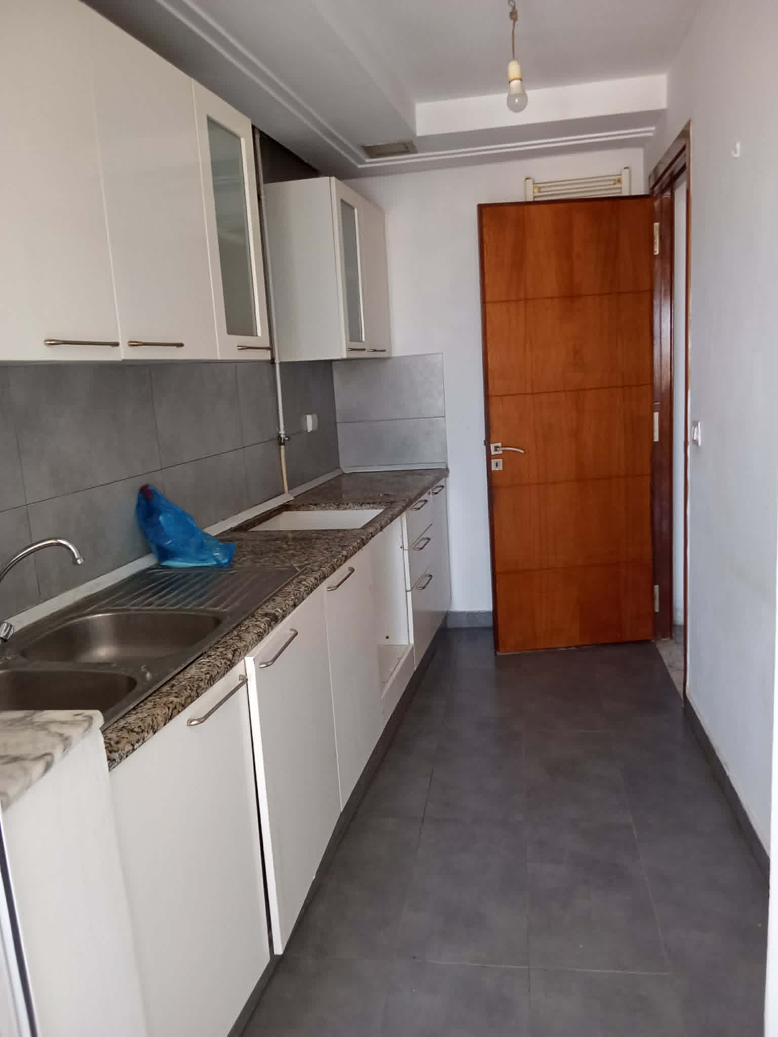El Kram&nbsp;Le Kram&nbsp;Vente&nbsp;Appart. 3 pi�ces&nbsp;Appartement de2pi�ces et salon