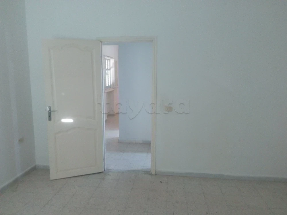 Hammam Chatt&nbsp;Hammam Chatt&nbsp;Location&nbsp;Appart. 3 pi�ces&nbsp;Joli s2 c�t� plage � hammam chatt