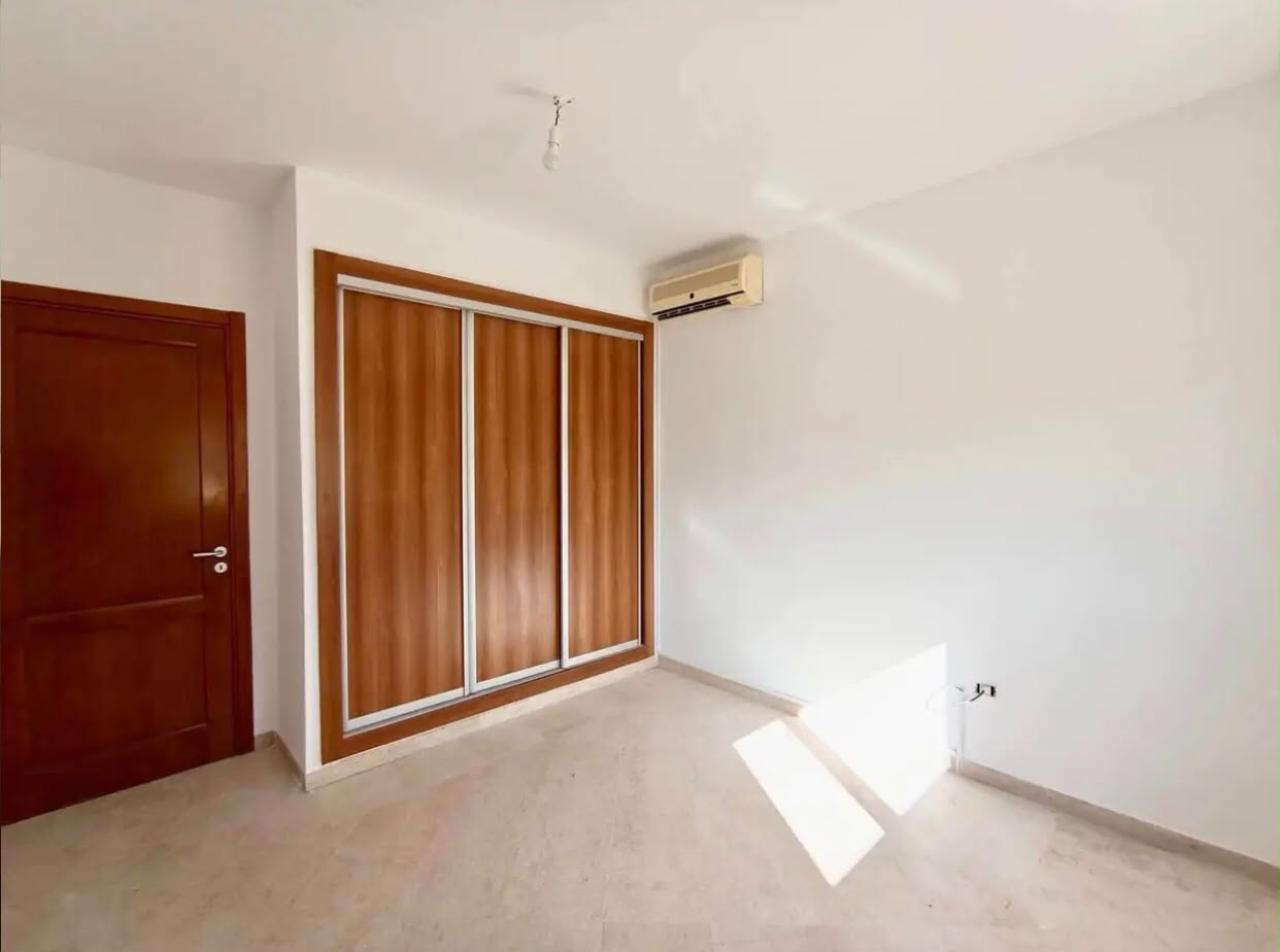 Mnihla&nbsp;Jardins d'el Menzah&nbsp;Location&nbsp;Appart. 4 pi�ces&nbsp;Appartement s3 � jardin d'el menzah 2