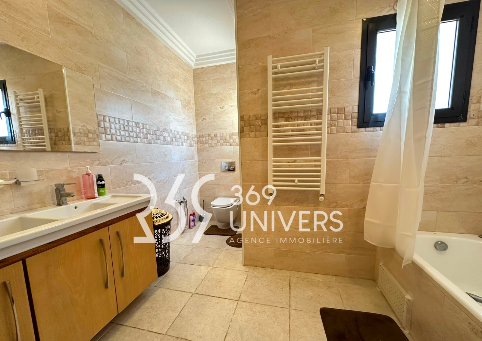 La Marsa&nbsp;Gammart&nbsp;Location&nbsp;Appart. 2 pi�ces&nbsp;Etage meubl� avec balcon � gammarth ref ra177
