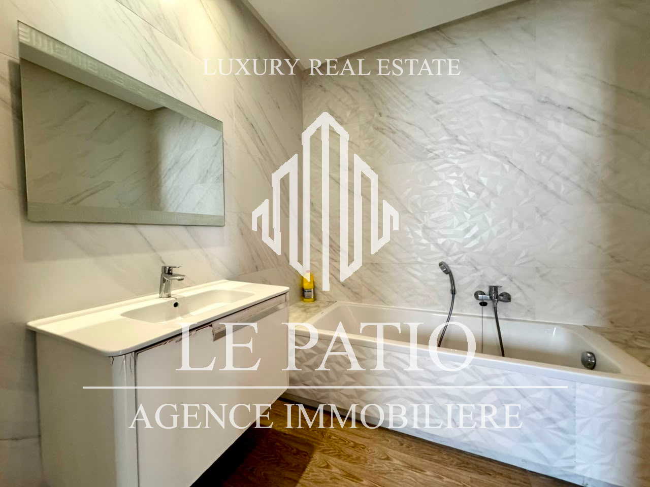 Ain Zaghouan&nbsp;Jardins de Carthage&nbsp;Location&nbsp;Appart. 2 pi�ces&nbsp;Appartement s1 avec parking sous sol