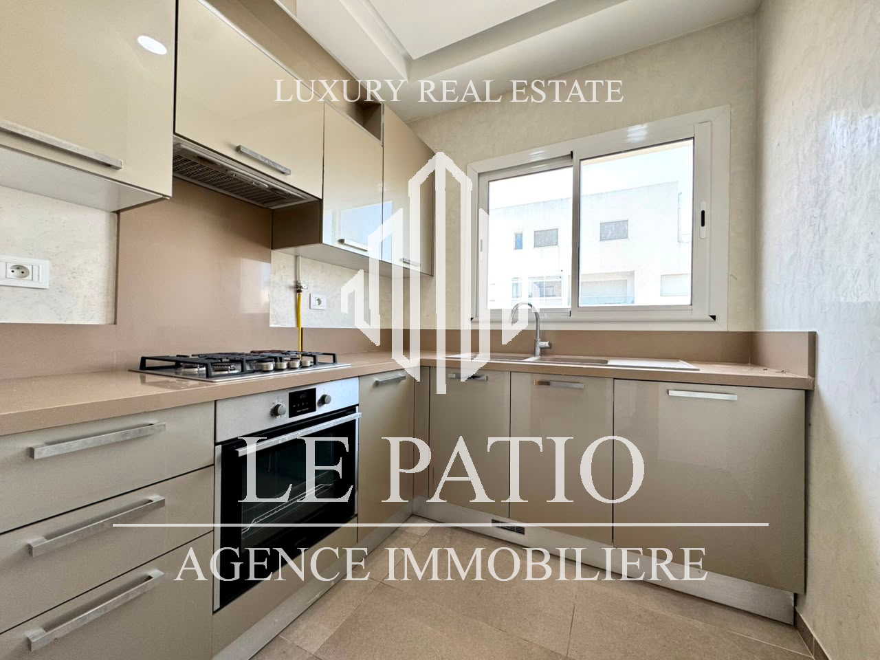Ain Zaghouan&nbsp;Jardins de Carthage&nbsp;Location&nbsp;Appart. 2 pi�ces&nbsp;Appartement s1 avec parking sous sol
