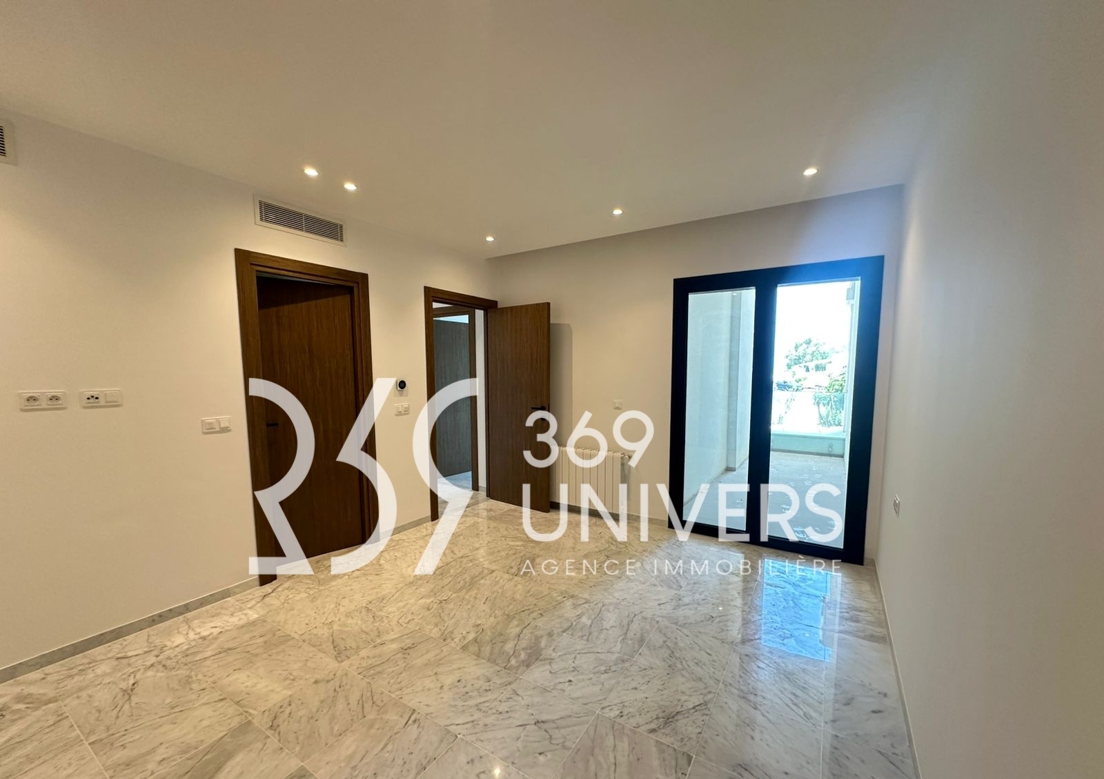 La Marsa&nbsp;Marsa Safsaf&nbsp;Location&nbsp;Appart. 3 pi�ces&nbsp;Appartement avec terrasse � la marsa ref ra173