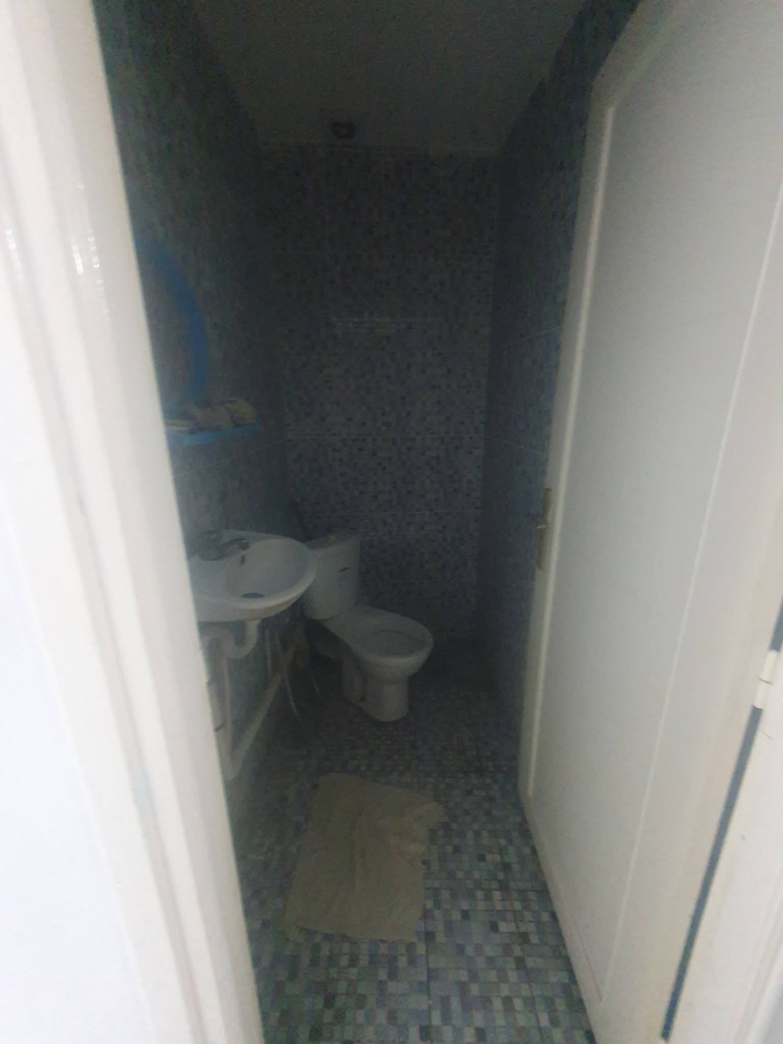 El Menzah&nbsp;El Manar 2&nbsp;Location&nbsp;Appart. 1 pi�ce&nbsp;Joli bureau lumineux