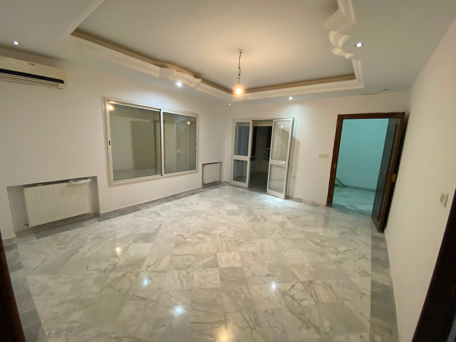 El Menzah&nbsp;Mutuelle Ville&nbsp;Location&nbsp;Appart. 2 pi�ces&nbsp;Superb appartement s2 en haute standing