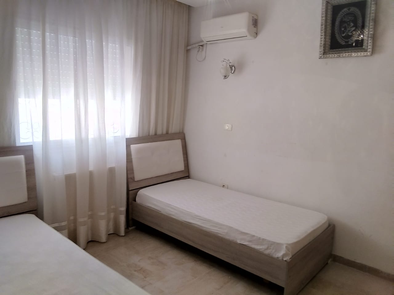 Mnihla&nbsp;Jardins d'el Menzah&nbsp;Location&nbsp;Appart. 3 pi�ces&nbsp;Appartement meubl� s2 jardin menzah2