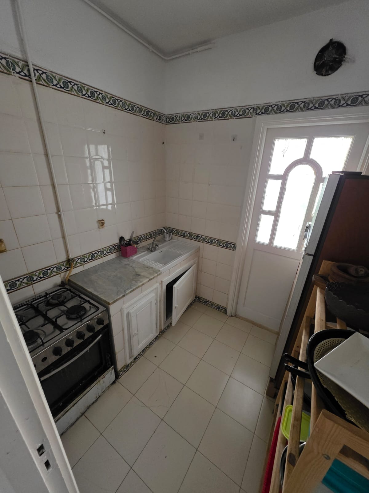 El Menzah&nbsp;El Manar 1&nbsp;Location&nbsp;Appart. 3 pi�ces&nbsp;S2 meubl� 3 chambres s�par�es manar1