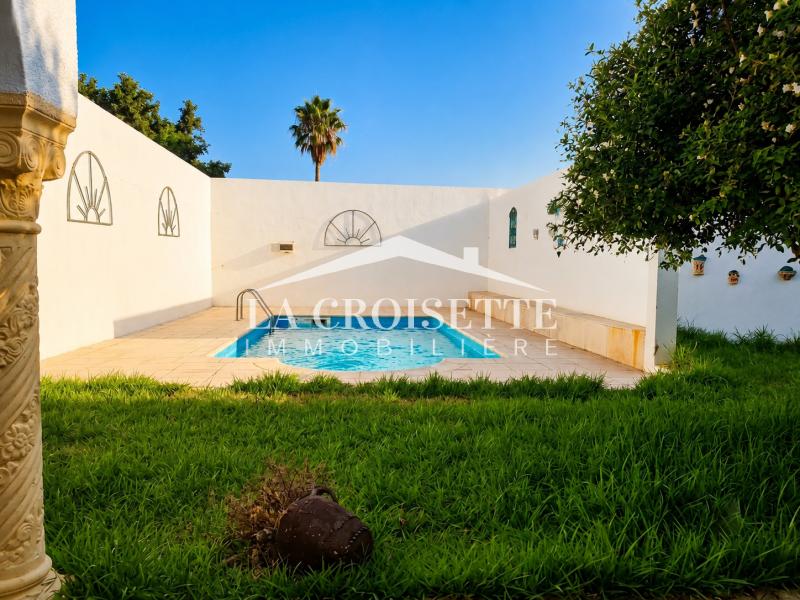La Marsa&nbsp;Cite El Moustakbel (La Marsa)&nbsp;Location&nbsp;Maisons&nbsp;Villa s6 avec piscine � la marsa mvl0390