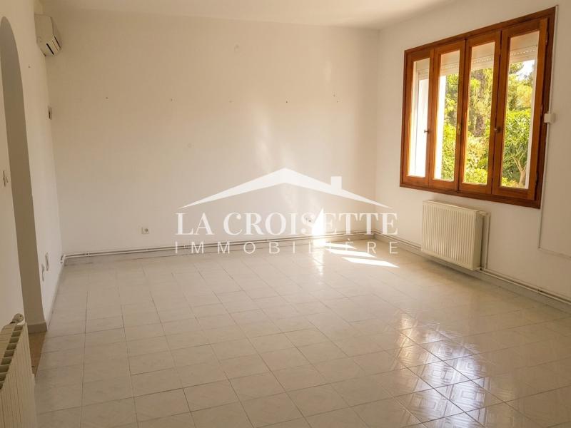 La Marsa&nbsp;Cite El Moustakbel (La Marsa)&nbsp;Location&nbsp;Maisons&nbsp;Villa s6 avec piscine � la marsa mvl0390