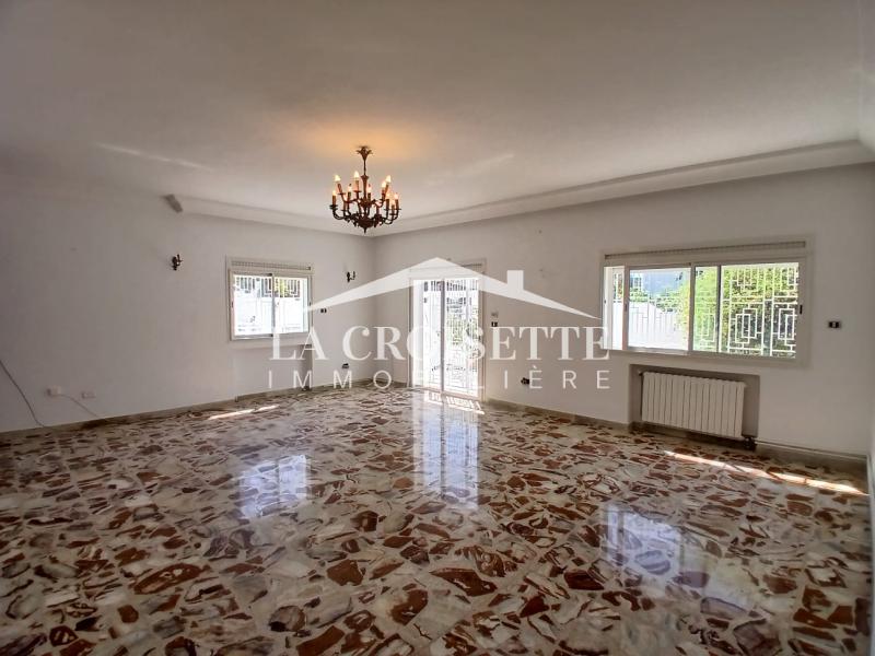 La Marsa&nbsp;Marsa Ennassim&nbsp;Location&nbsp;Appart. 4 pi�ces&nbsp;Rez de chauss�e de villa s3 � la marsa mrcl0355