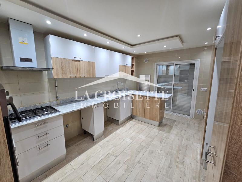 La Marsa&nbsp;Marsa Ennassim&nbsp;Location&nbsp;Appart. 3 pi�ces&nbsp;Etage de villa s2 � la marsa mel0604