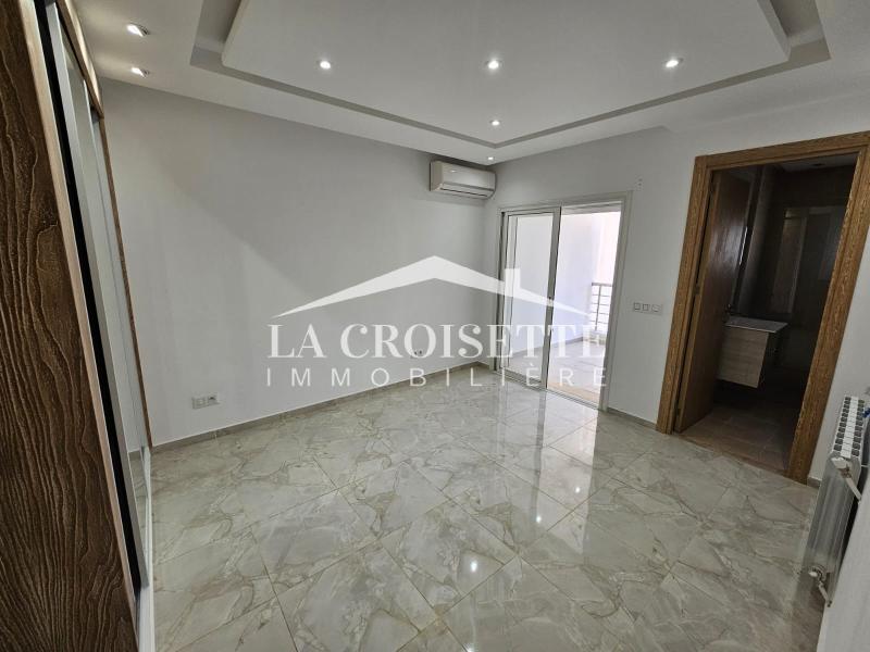 La Marsa&nbsp;Marsa Ennassim&nbsp;Location&nbsp;Appart. 3 pi�ces&nbsp;Etage de villa s2 � la marsa mel0604