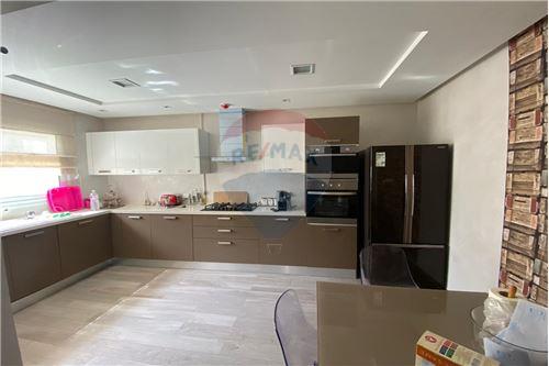 Ain Zaghouan&nbsp;Jardins de Carthage&nbsp;Location&nbsp;Appart. 4 pi�ces&nbsp;S3 meubl� jardin de carthage