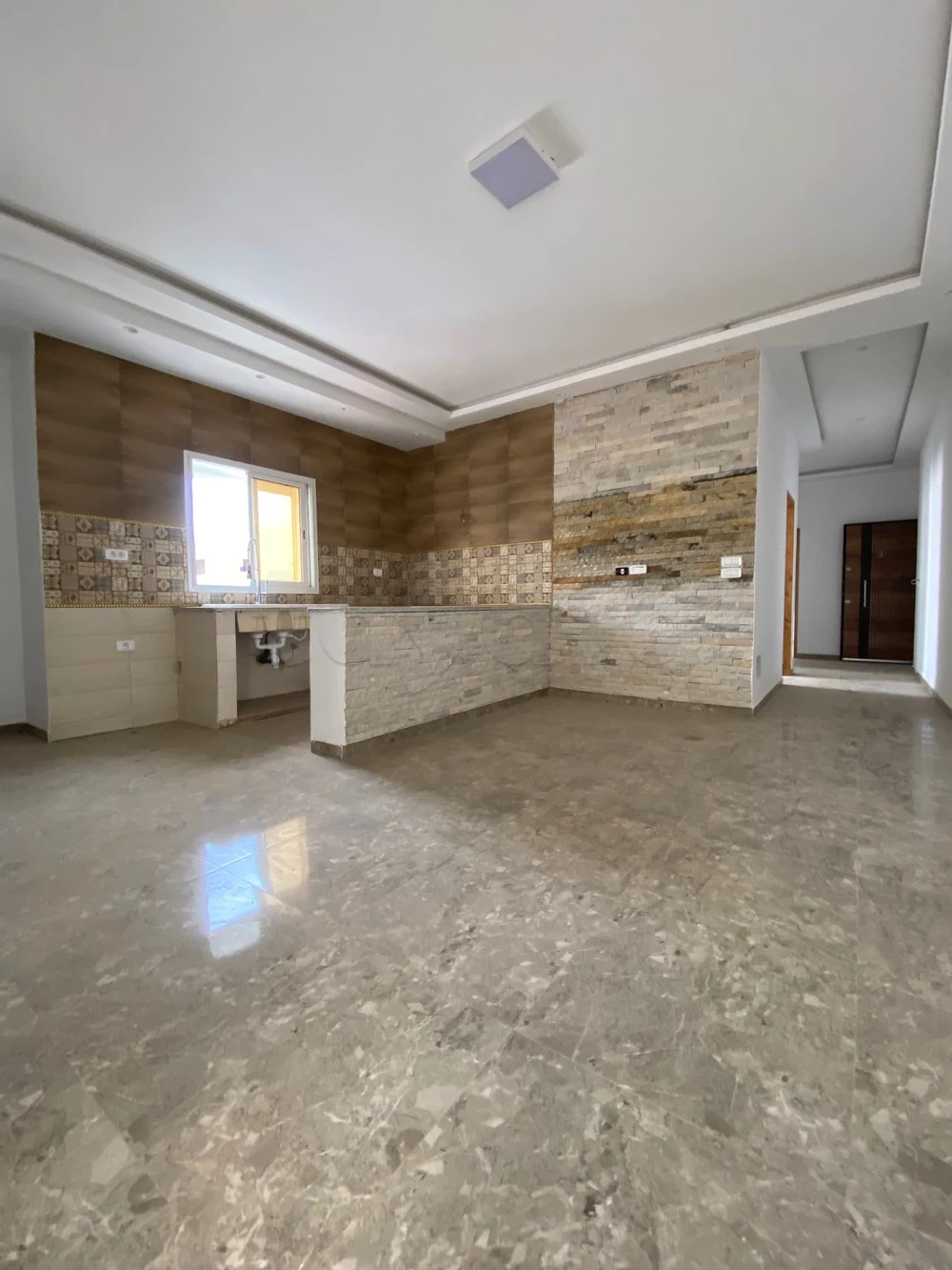 La Marsa&nbsp;Cite Bhar Lazreg&nbsp;Location&nbsp;Appart. 2 pi�ces&nbsp;S plus  2bon standing