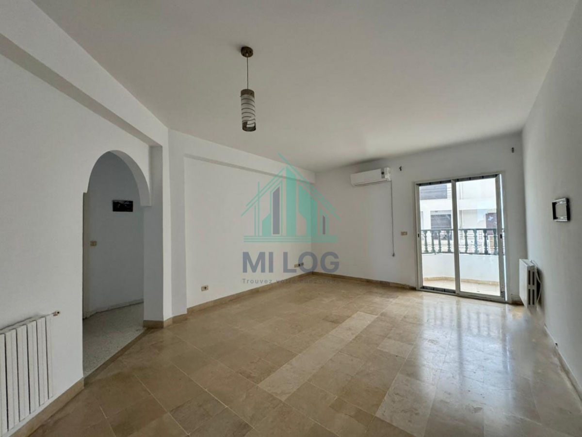 Ariana Ville&nbsp;Cite Ennasr 2&nbsp;Vente&nbsp;Appart. 4 pi�ces&nbsp;Opportunit� s4 avec garage � ennacer 2
