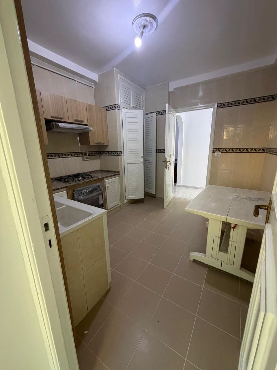 Ain Zaghouan&nbsp;Ain Zaghouan&nbsp;Location&nbsp;Appart. 5 pi�ces+&nbsp;Appartement s4 retape a neuf ain zaghouan