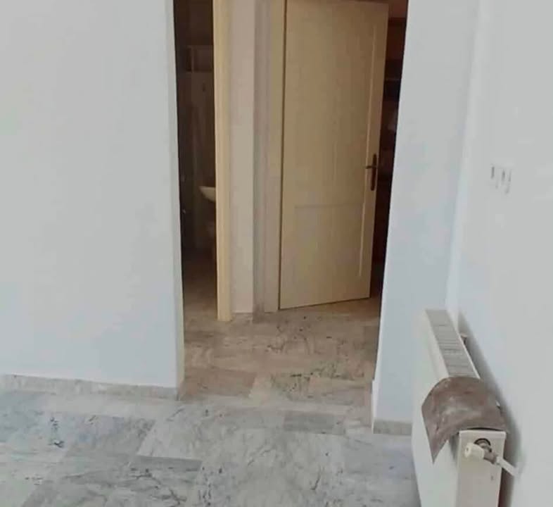 La Marsa&nbsp;El Aouina&nbsp;Location&nbsp;Appart. 3 pi�ces&nbsp;Appartement s2 cit� wahat