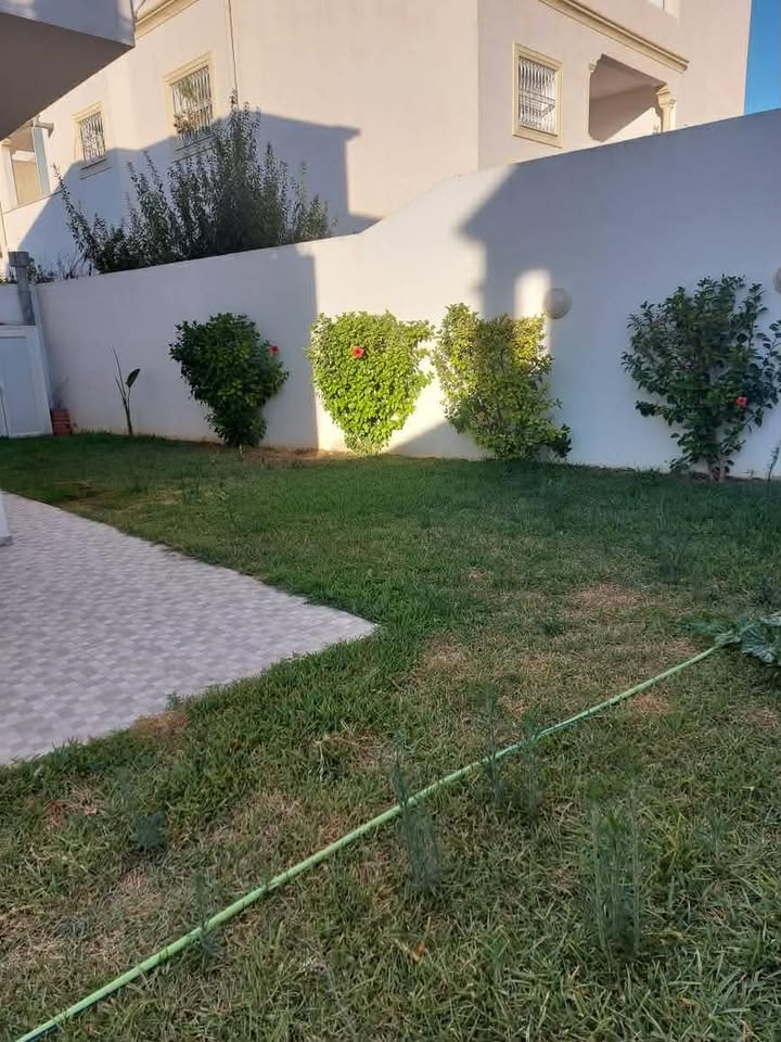 La Marsa&nbsp;El Aouina&nbsp;Location&nbsp;Maisons&nbsp;Villa s6 avec jardin au jardin laouina