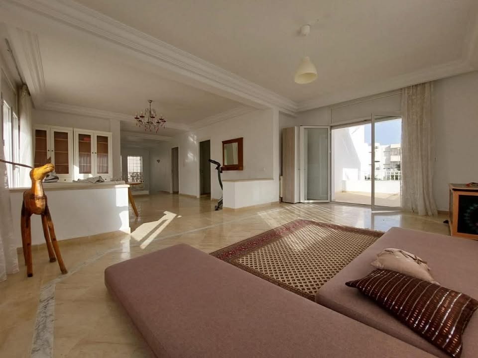 La Marsa&nbsp;El Aouina&nbsp;Location&nbsp;Maisons&nbsp;Villa s6 avec jardin au jardin laouina