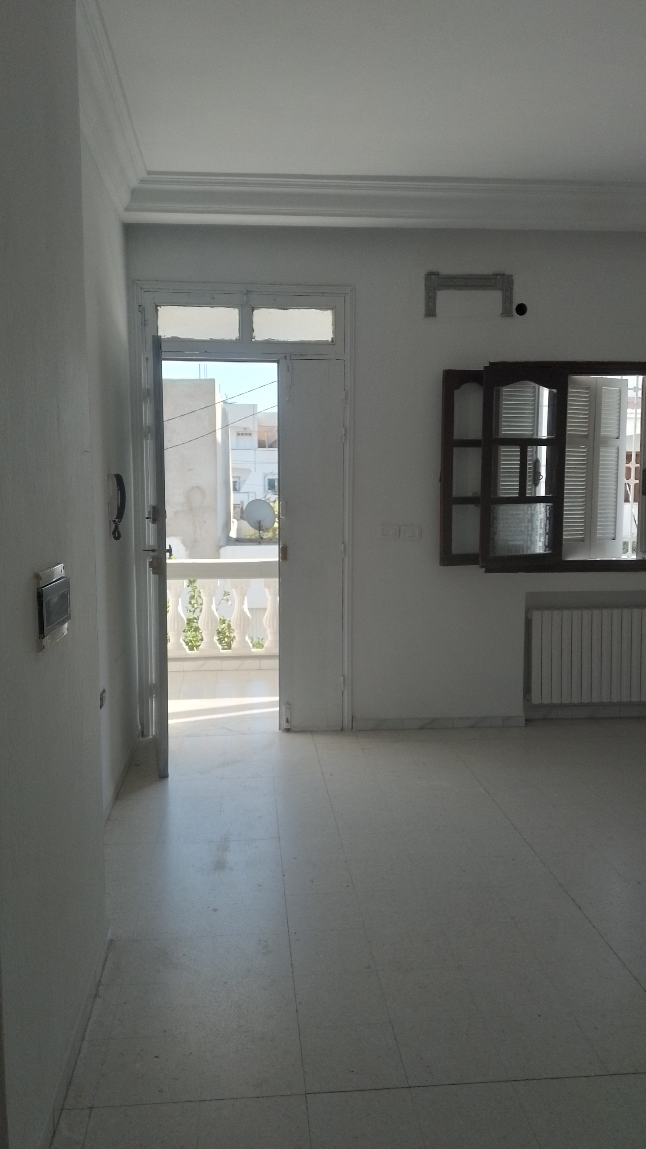 Ariana Ville&nbsp;Ariana&nbsp;Location&nbsp;Appart. 2 pi�ces&nbsp;Dans une residence