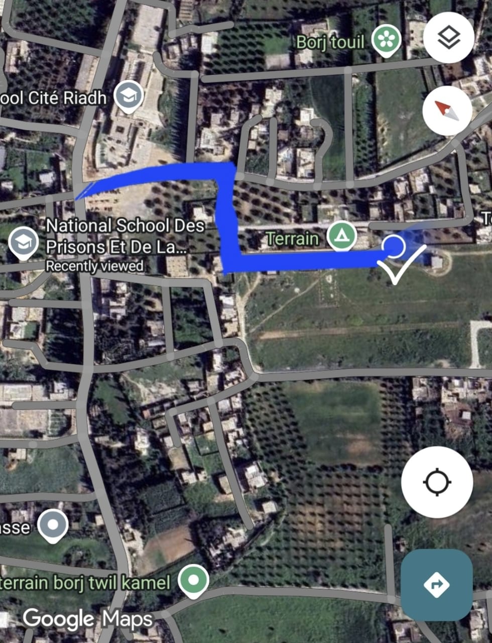 Raoued&nbsp;Borj Touil&nbsp;Terrain&nbsp;Terrain nu&nbsp;Terrain  de 410 m�tres carr�s situ� � borj touil