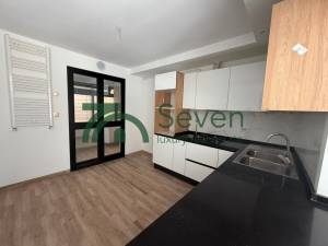 La Marsa&nbsp;Cite Bhar Lazreg&nbsp;Location&nbsp;Maisons&nbsp;Duplex s3 vide ref521a
