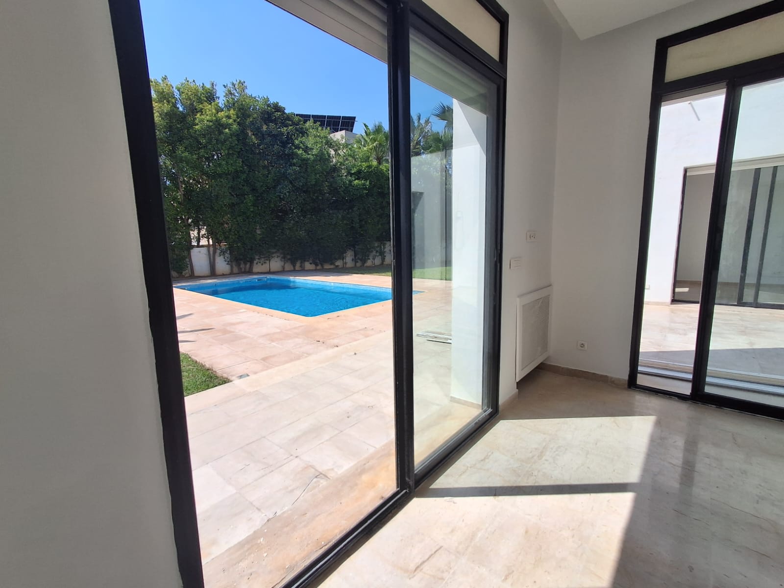 La Marsa&nbsp;Gammart&nbsp;Location&nbsp;Maisons&nbsp;Rez de chauss�e s4 avec piscine � gammarth