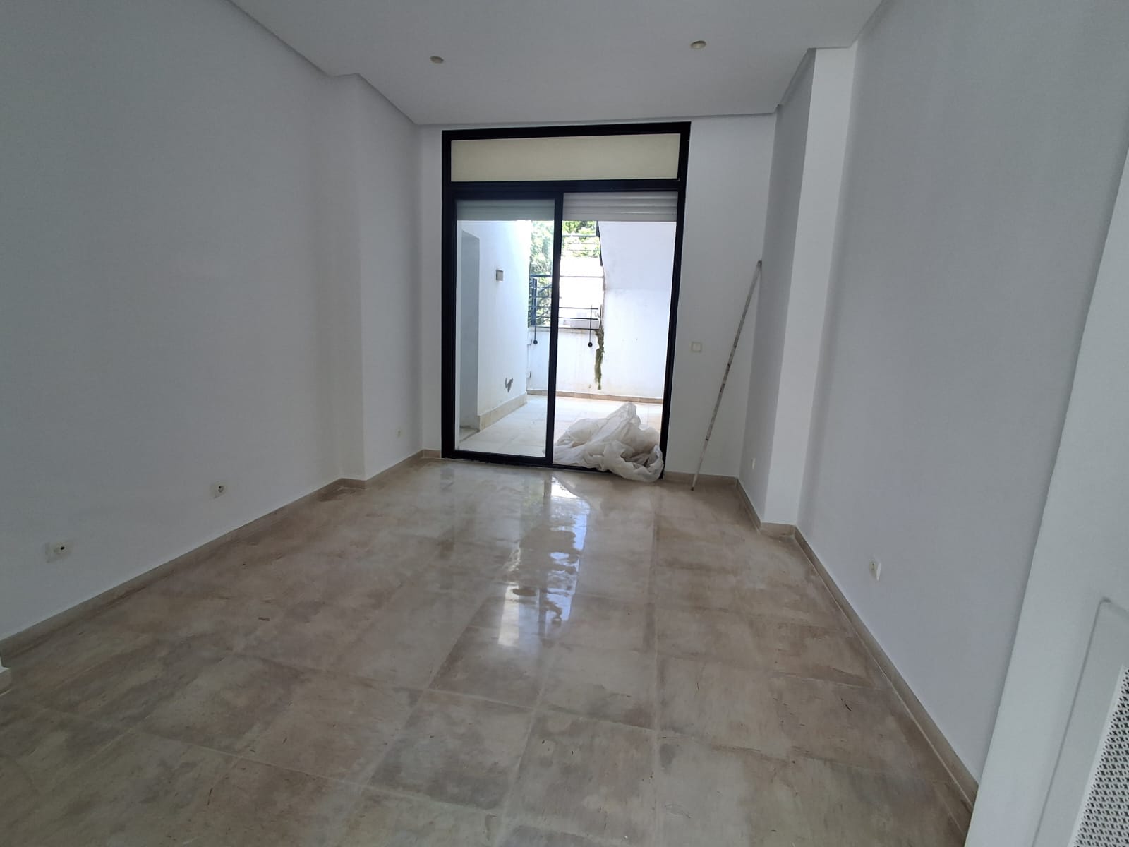La Marsa&nbsp;Gammart&nbsp;Location&nbsp;Maisons&nbsp;Rez de chauss�e s4 avec piscine � gammarth