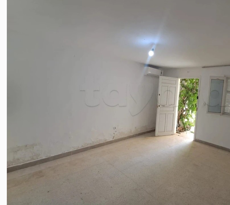 Ain Zaghouan&nbsp;Ain Zaghouan&nbsp;Location&nbsp;Appart. 1 pi�ce&nbsp;S0 au rdc ussage bureautique ou habitation